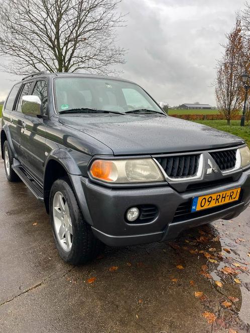 Mitsubishi Pajero Sport 3.0 V6 AUT 2005 Grijs