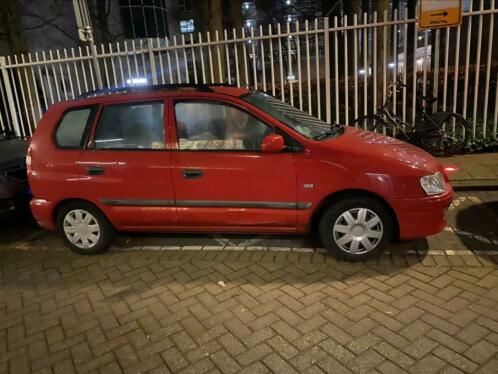 Mitsubishi Space-Star 1.3 Family 2002 Rood