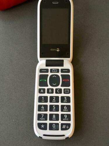 Mobiele telefoon, eenvoudige bediening. Doro PhoneEasy 613.