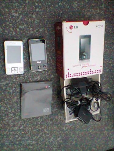 Mobiele Telefoon LG KC550 2 Stuks