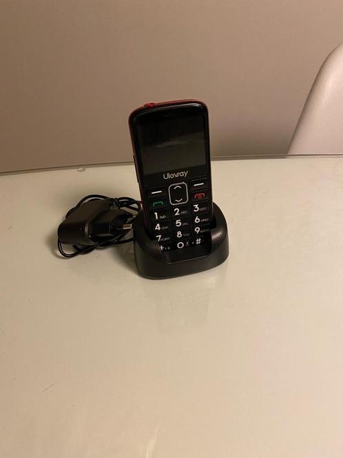 Mobiele telefoon voor ouderen Ulevay met oplader