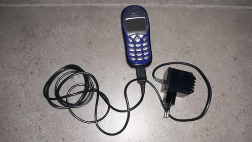 Mobiele telefoons 1, Nokia, Siemens met opladers