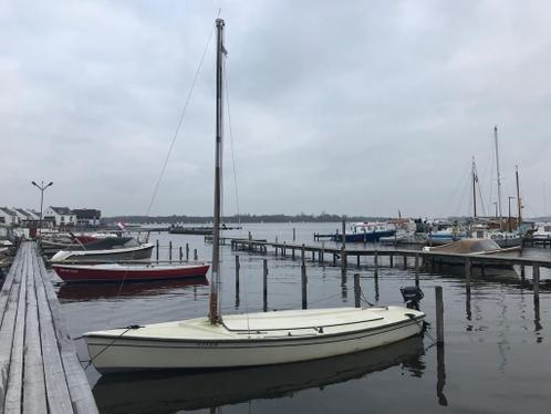 Moet nu weg  Polyvalk gratis ophalen in Loosdrecht