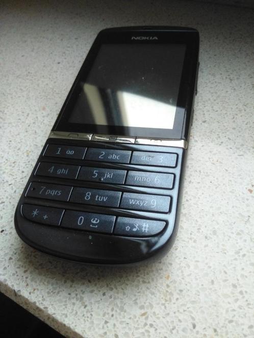 MOET NU WEG Simlockvrij MODERN NOKIA ASHA 300 Touchkeypad