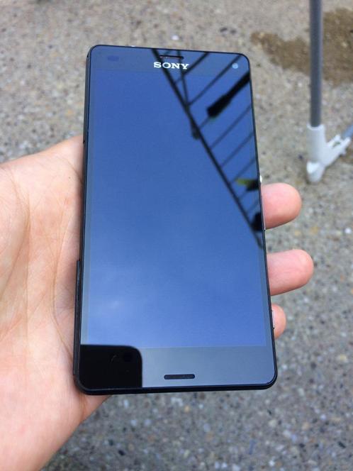 MOET NU WEG SONY Smartphone Xperia M4 voor partsrepair.