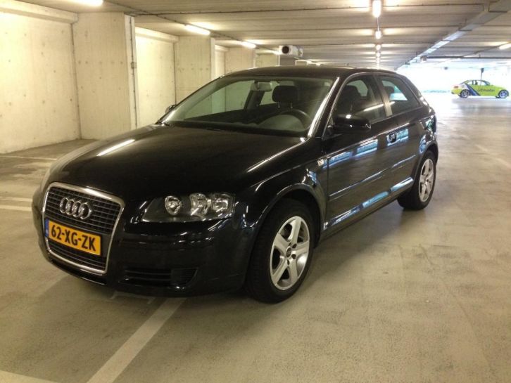 Moet weg Audi A3 1.6 2007 Attr. Pr. Line, BNS 5.0, Bose
