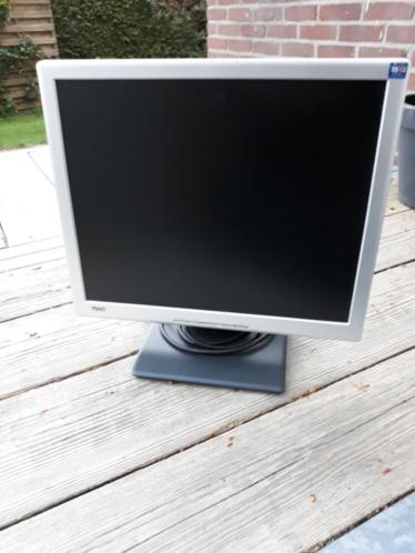 Monitor 19039 met kabels