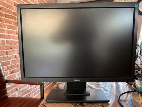 Monitor Ilyama 22 inch