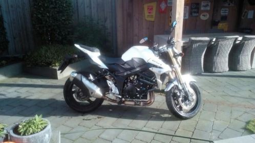 Mooi suzuki gsr750 met abs bouwjaar 2012 weinig km