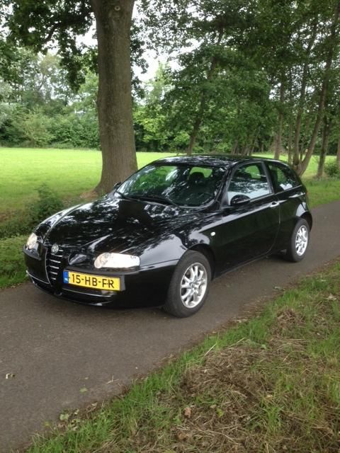 Mooie Alfa 147 1.6 T.S Nieuwe APK