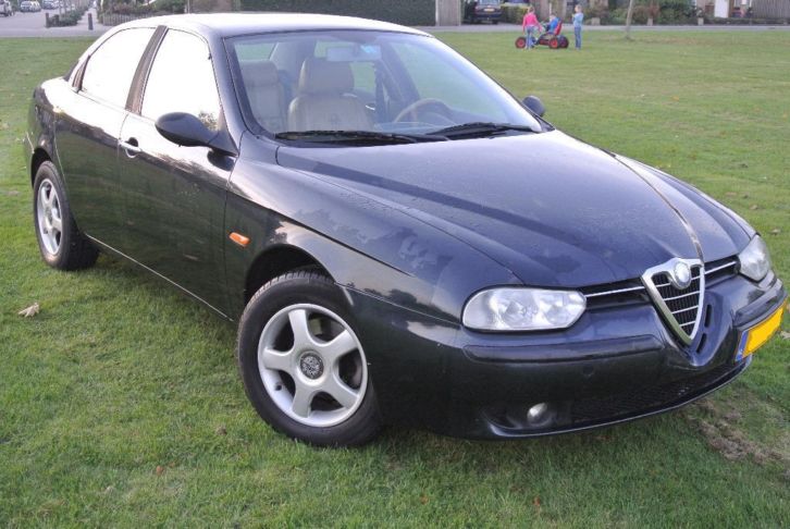 Mooie Alfa Romeo 156 1.6 Te koop Leder Climate etc