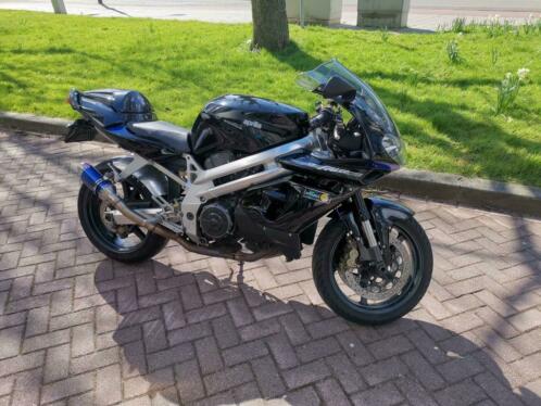 Mooie aprilia sl1000 falco (fighter)