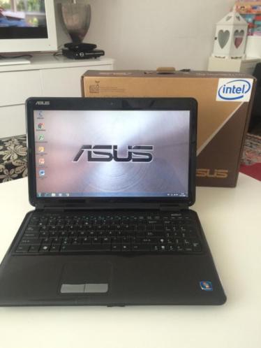 Mooie Asus laptop Windows 10 office 2010