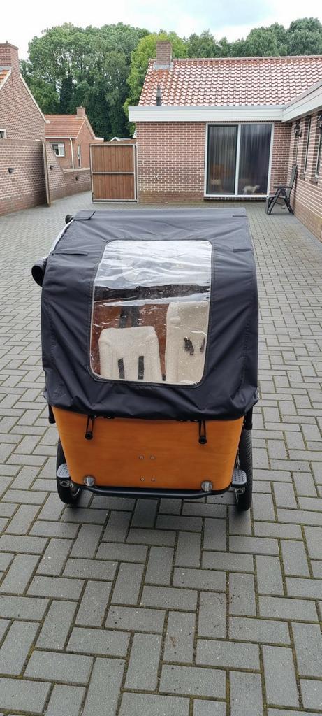 Mooie bakfiets in goede staat, weinig gebruikt.