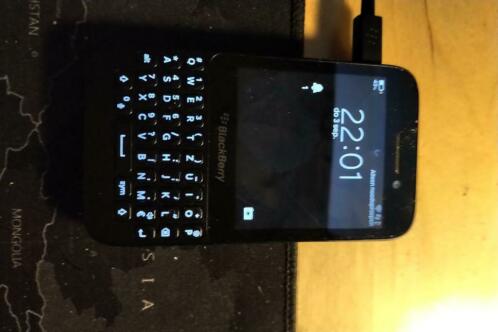 Mooie Blackberry Q5 met OS 10.3