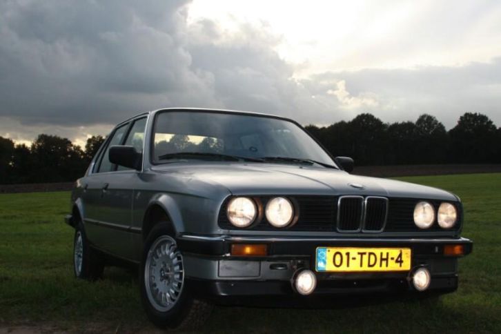 Mooie BMW 3-Serie e30 2.0 I 320 K6 1986 Grijs te koop