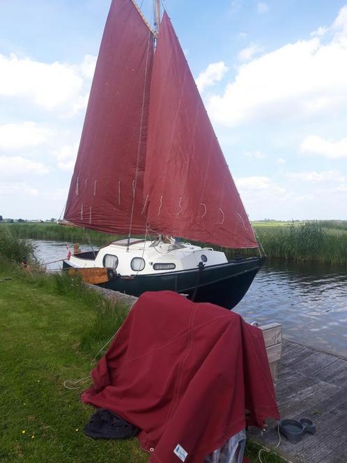 Mooie dacron zeilen voor baarda grundel .met mast en giek.