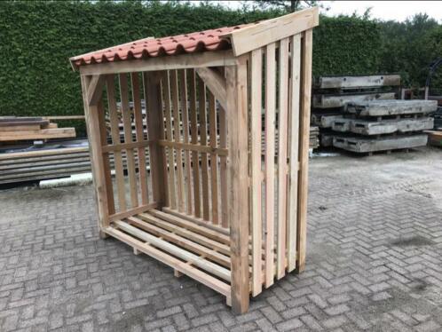 Mooie Douglas haardhout opslag houthok houtopslag