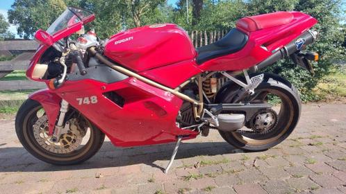 Mooie Ducati 748