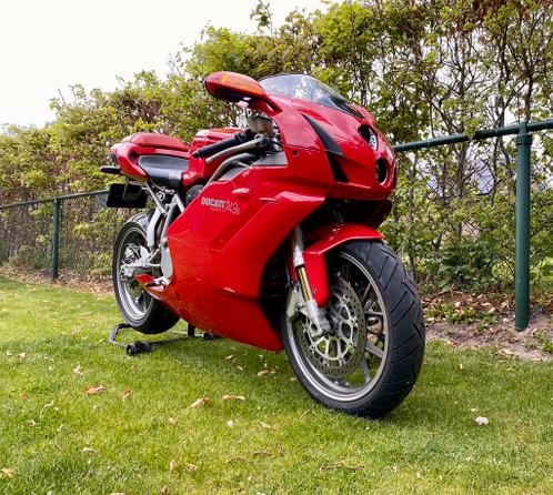 Mooie Ducati 749S