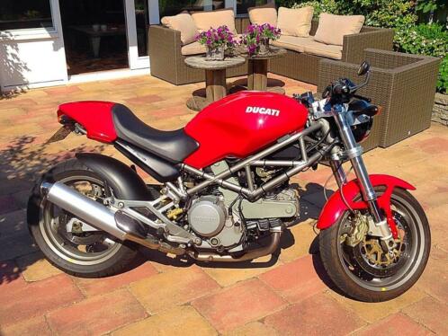 Mooie Ducati Monster 620 ie Kleur Rood TE KOOP