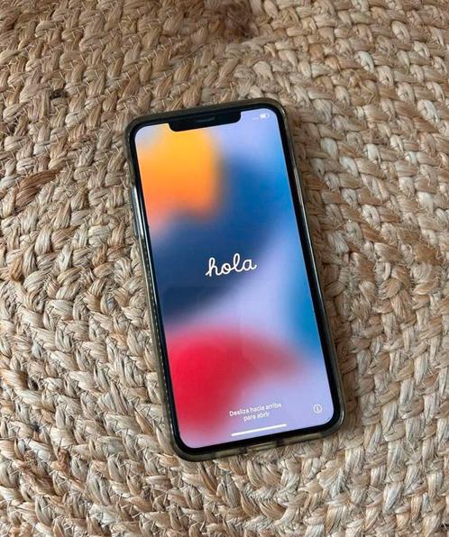 Mooie en zeer nette IPhone 11 Pro Max  64GB  Spacegrey