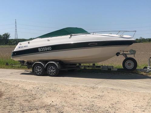 Mooie FOUR WINNS Sundowner 225 met gekeurde RIBA trailer
