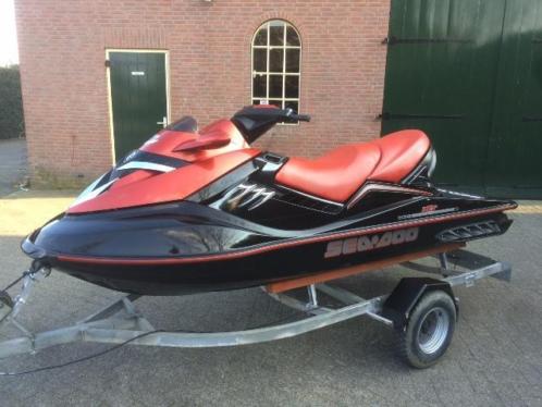 Mooie gebruikte Seadoo RXT 215 bouwjaar 2006 met trailer