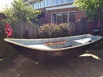 Mooie grachtenboot, sloep, schippersvlet met Yamaha 4 pk BB.