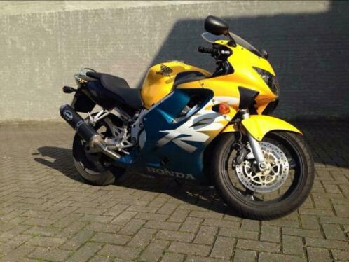 Mooie Honda CBR600f