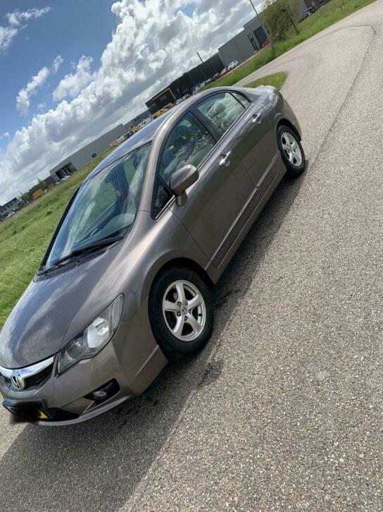 Mooie Honda civic 1.3 hybrid automaat
