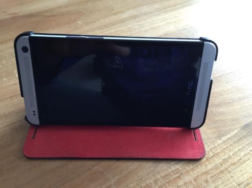 Mooie HTC ONE zilver 32 GB