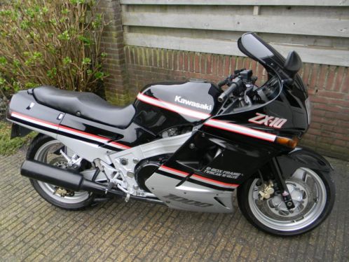 Mooie Kawasaki ZX10