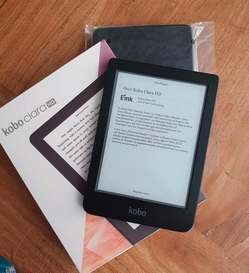 Mooie Kobo Clara HD ereader met nieuwe sleepcover