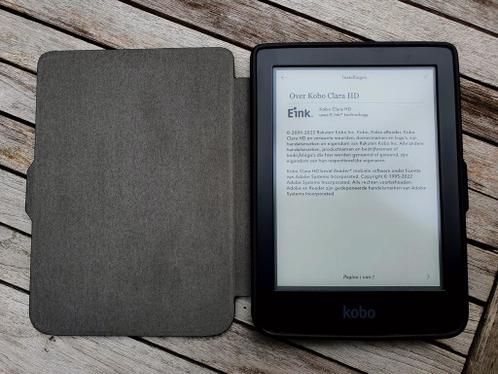 Mooie Kobo Clara HD ereader met nieuwe sleepcover