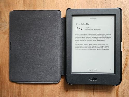 Mooie Kobo Nia ereader met sleepcover