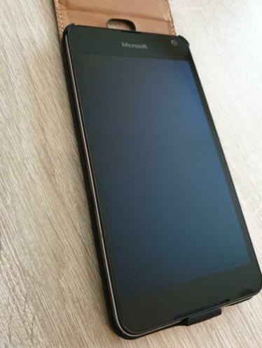 Mooie Lumia 6500 incl hoesje