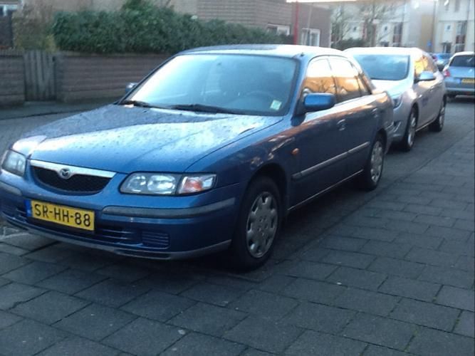 Mooie Mazda 626 2.0 SDN GLX 1998 Blauw