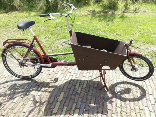 Mooie, nieuwe bakfiets. Twee-wieler. 8 versnellingen.