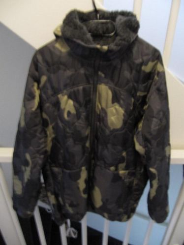 Mooie nieuwe camoflage jas met muts en bont MT XL visjack