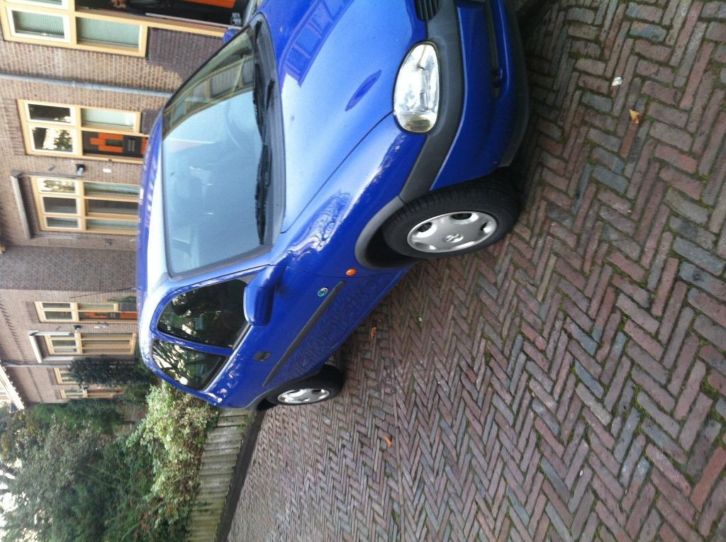 Mooie Opel Corsa 1.4 I 3D 1998 Blauw