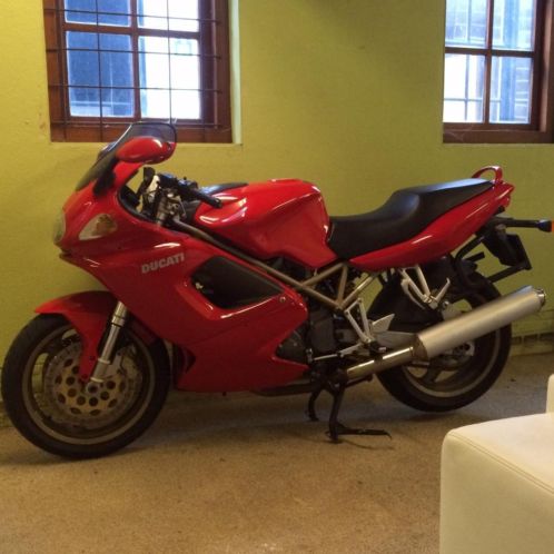 Mooie orginele Ducati ST 2 ( met orginele kofferset)