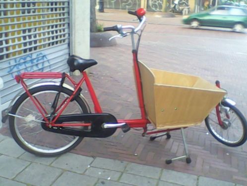 Mooie rode cargo bike short bakfiets met nieuwe bak