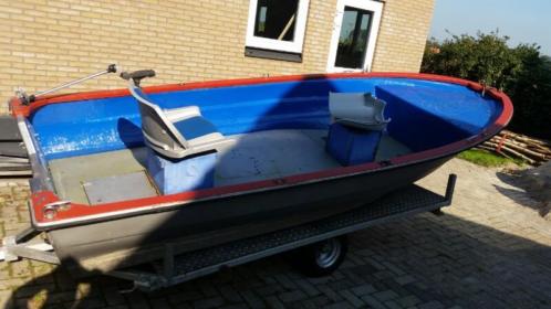 Mooie roeivisboot