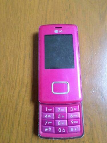 mooie roze LG telefoon