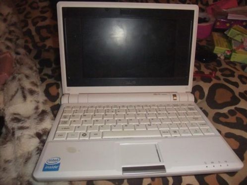 Mooie roze mini laptop