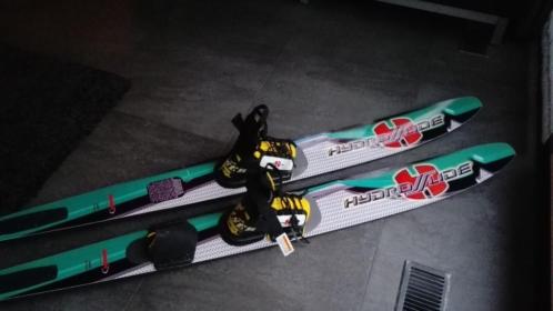 Mooie set waterski039s
