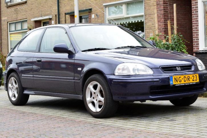 Mooie Sportieve Honda Civic 1.4 - 90 PK