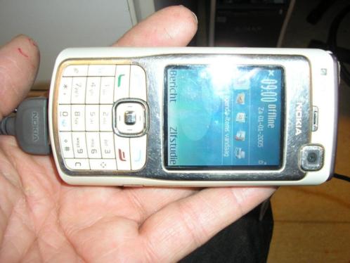 mooie standard nokia n70 smartphone met data kabel en lader