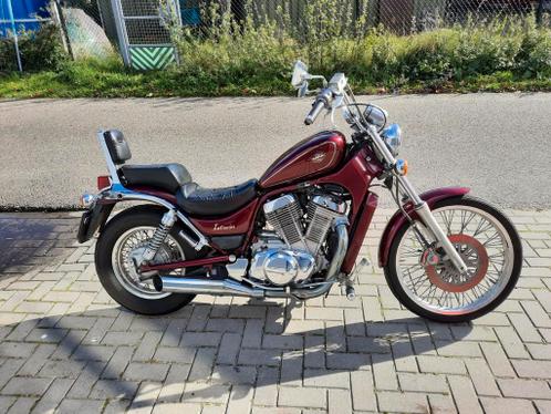 mooie Suzuki intruder 750. A2 Geschikt   Inruil mogelijk